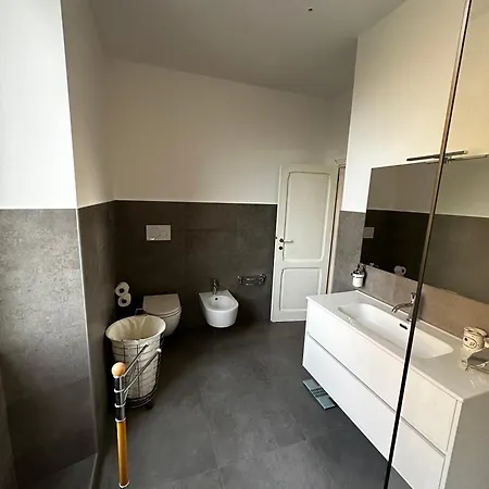 2mg: Con Terrazzo Nel Cuore Di Roma! Apartment *